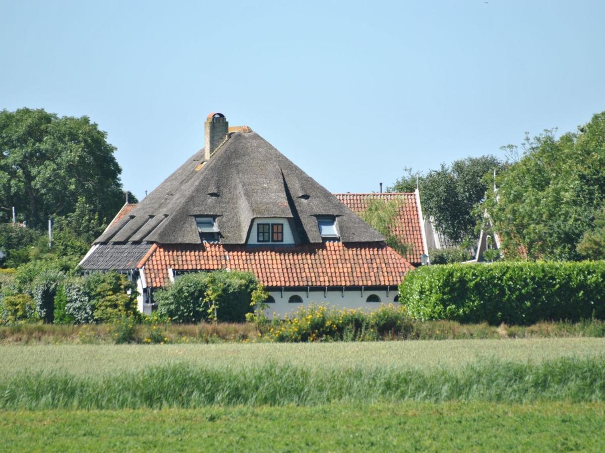 Charming Holiday Home In Texel Near Sea Oost  Экстерьер фото