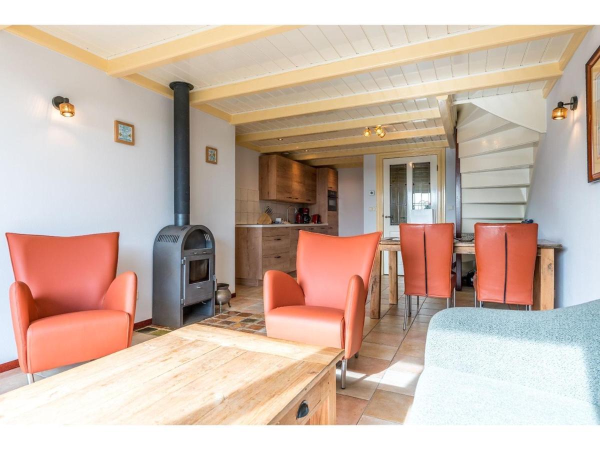 Charming Holiday Home In Texel Near Sea Oost  Экстерьер фото